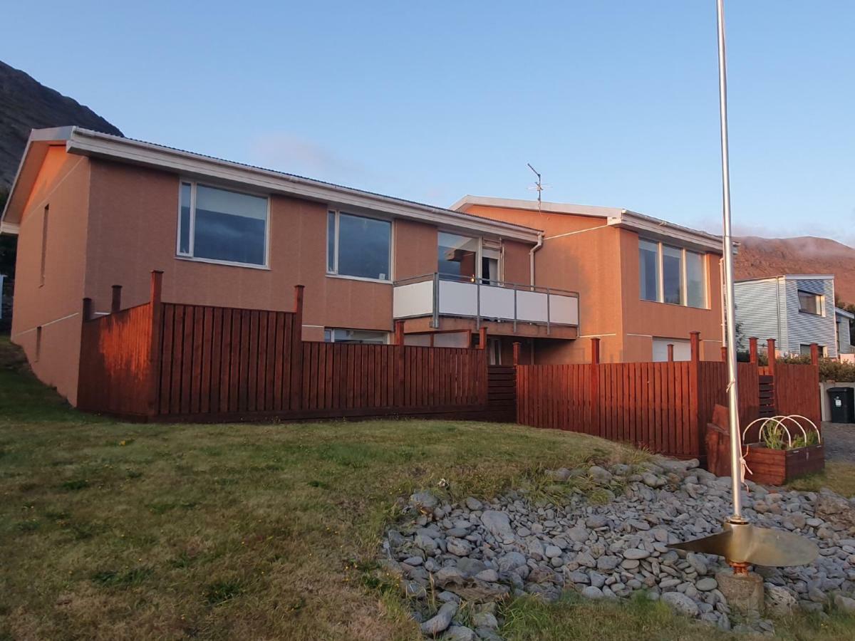 Brunnar 4 Hotel Patreksfjordur Exterior foto